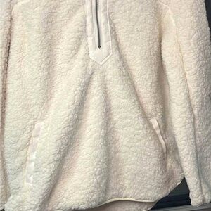 Time and Tru Cream Zip Up Sherpa Sweater